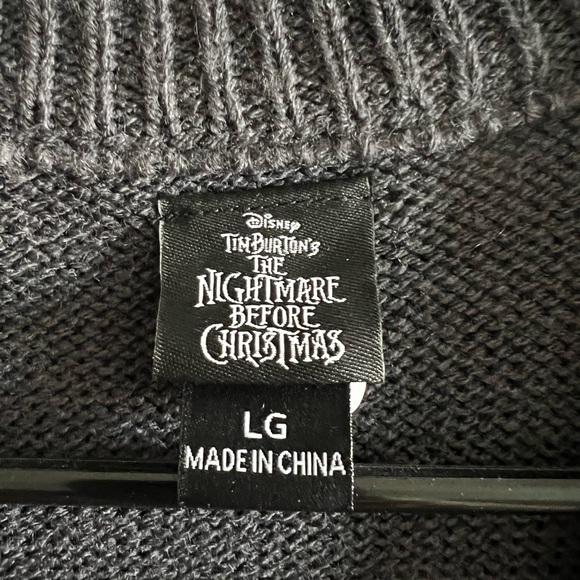 Embroidered Vest - Picture 3 of 5